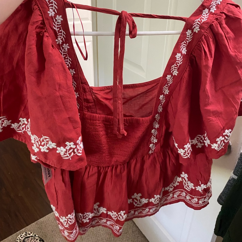 Cute off shoulder shirt